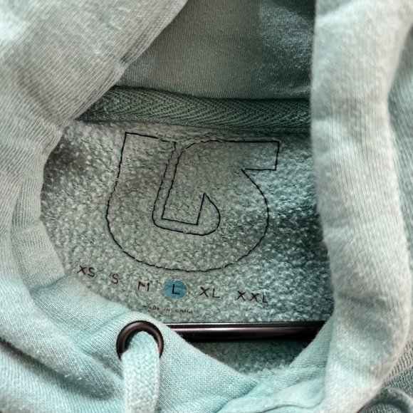 Burton Logo Vertical Fill Pullover Hoodie (Item: bt3lvfp06ca15) - Picture 4 of 4